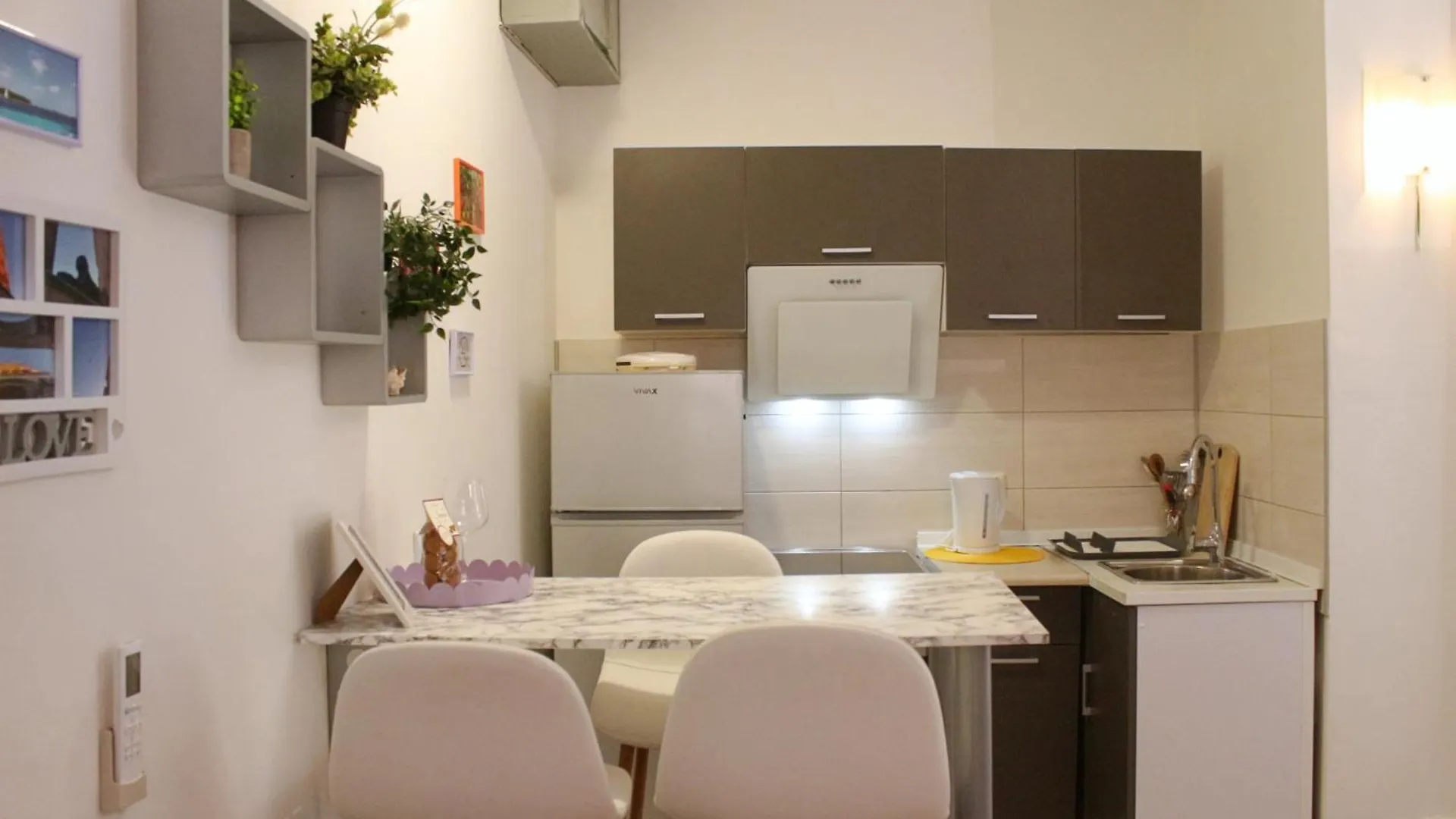 Klarisa City Center Apartment With Terrace Split