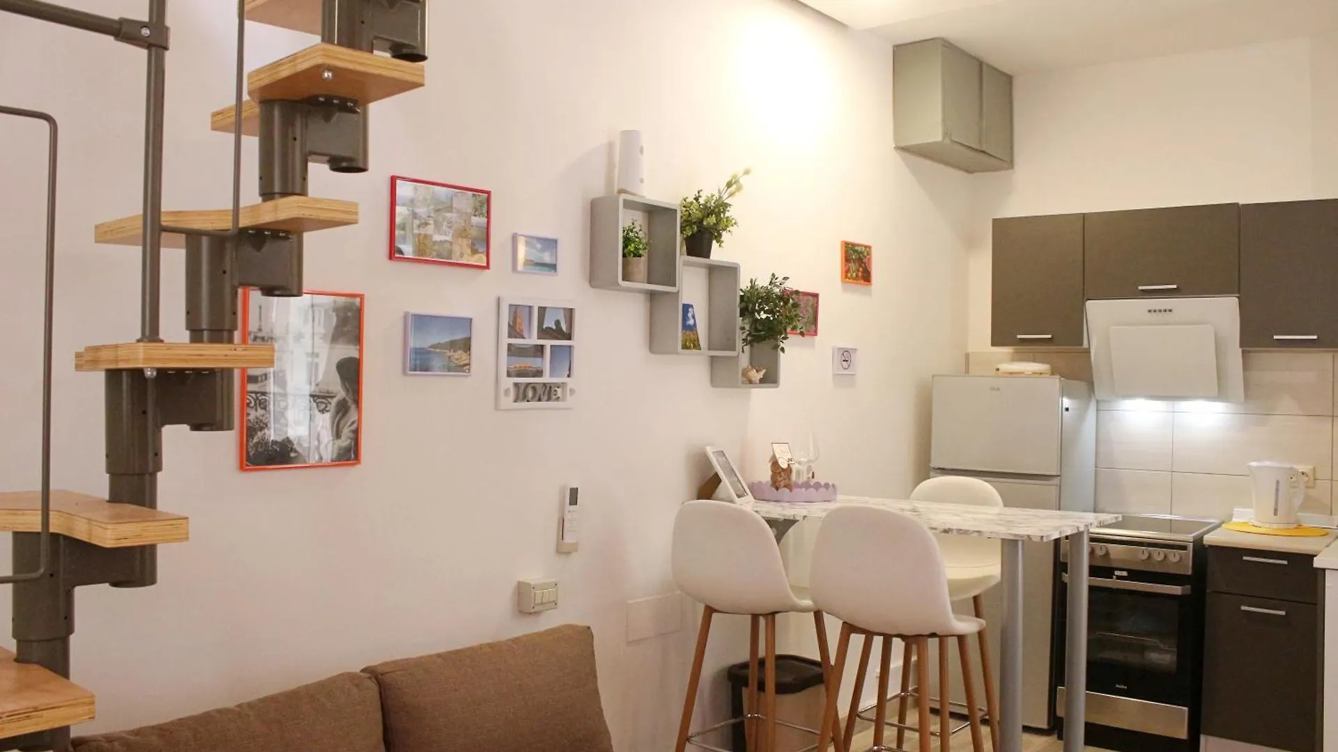 Klarisa City Center Apartment With Terrace Split